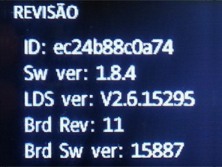 Escolha “Software update“/“Actualizar Software“